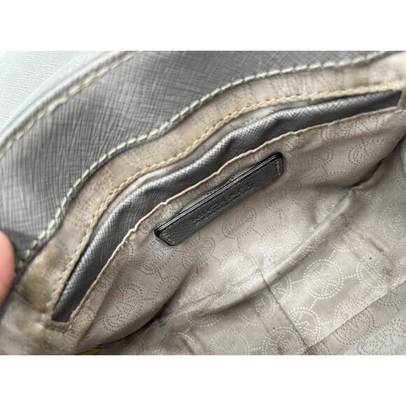 Michael Kors Small Bedford Gray Crossbody Silver Tone Chain Strap and Hardware - Picture 9 of 11